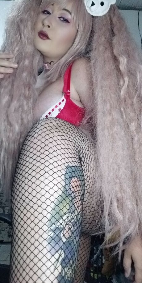 SassNessie estrella superior imágenes