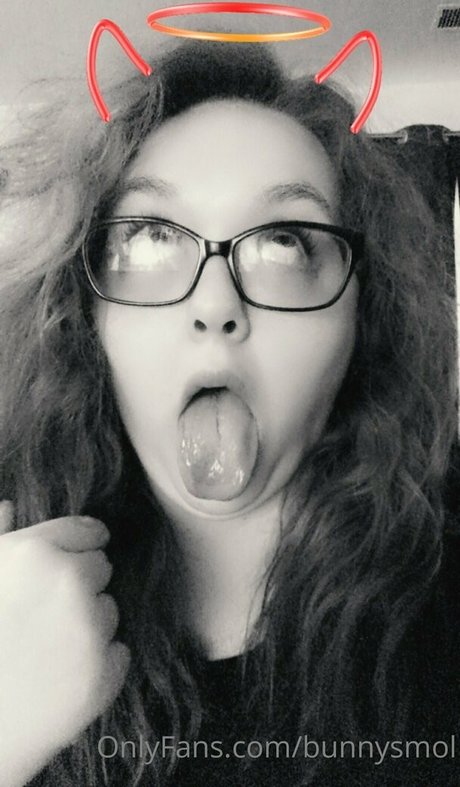 bunnysmol modelo exclusivo galerías