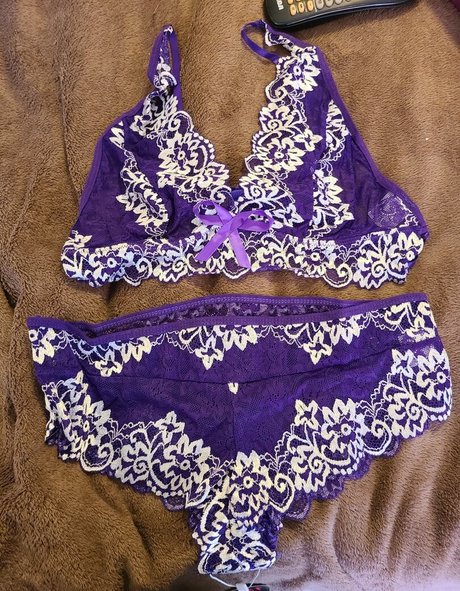 laurajaneuncensored estrella porno erótica imágenes