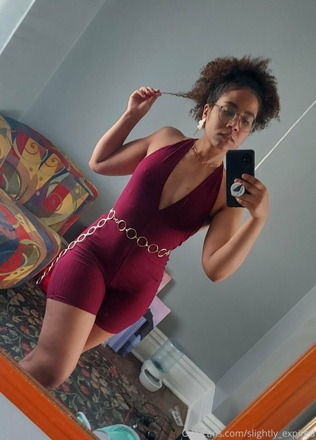 Slightly Expired estrella porno gratis galerías