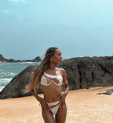 Mary Senn estrella de alta definición fotos