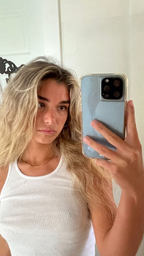 Hopie Schlenker buen modelo galería