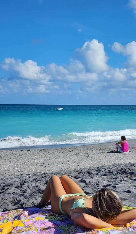 Hopie Schlenker actriz de alta definición galerías