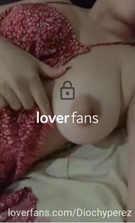 Diochyperez Nerdy estrella porno hermosa imágenes