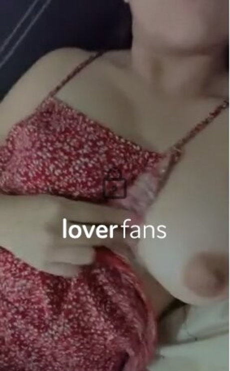 Diochyperez Nerdy modelo libre fotos