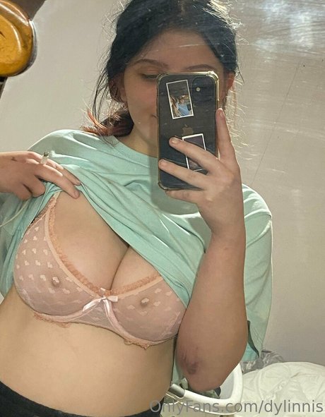 dylinnis hermosa actriz galería