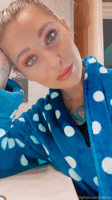 beautiful asian onlyfans pornos image