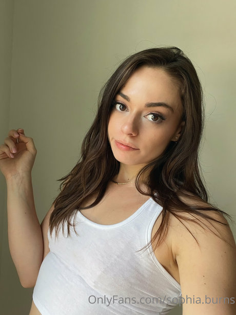 Sophia Burns star xxx image