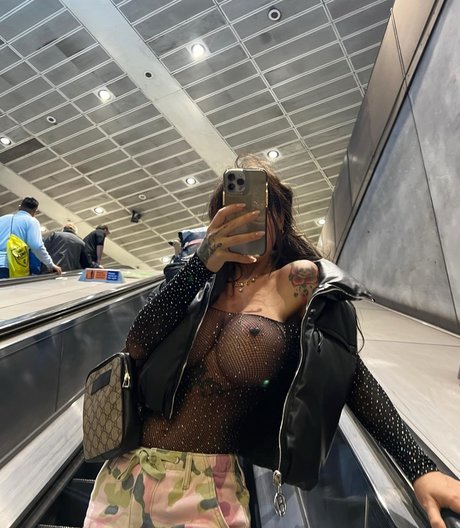 black hair onlyfans naked archive