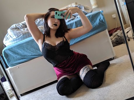 Hellcathhh pornstar nude gallery