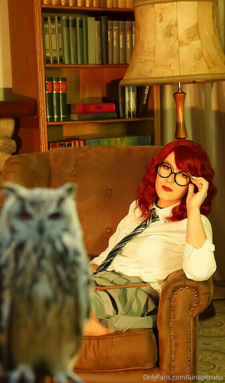 Luna Peruna art star photo