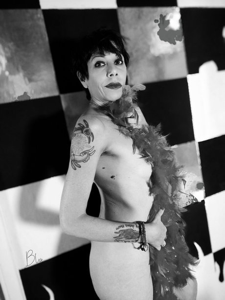 Blue Domino73 free pornstar photo