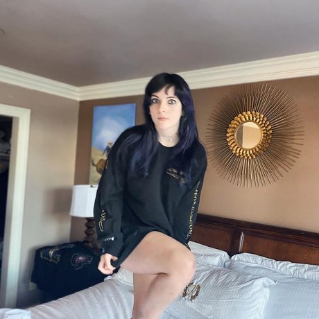 blonde trans onlyfans art naked img