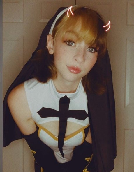 Glitchbolt sex actress gallery