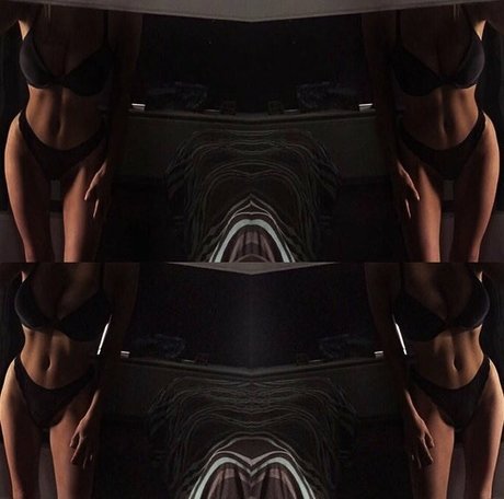 GEM101 high quality pornstar photo