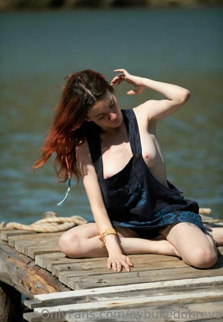 Aybuke Dobreva star naked photo