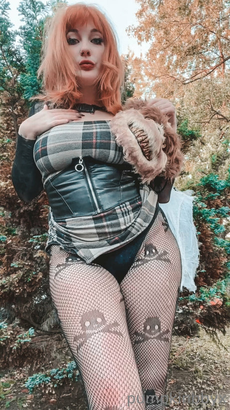 pumpkinbbyx model art pic