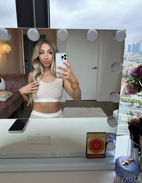 blonde midget onlyfans pretty img