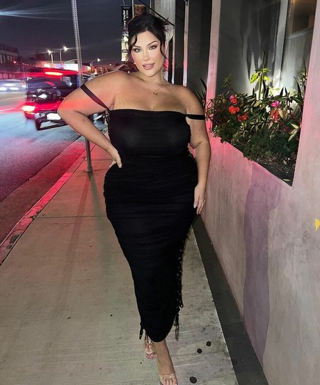 brookebarrows pretty actress gallery