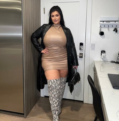brookebarrows xxx model images