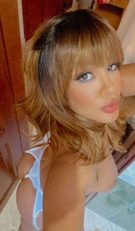 thianabrown erotic star archive
