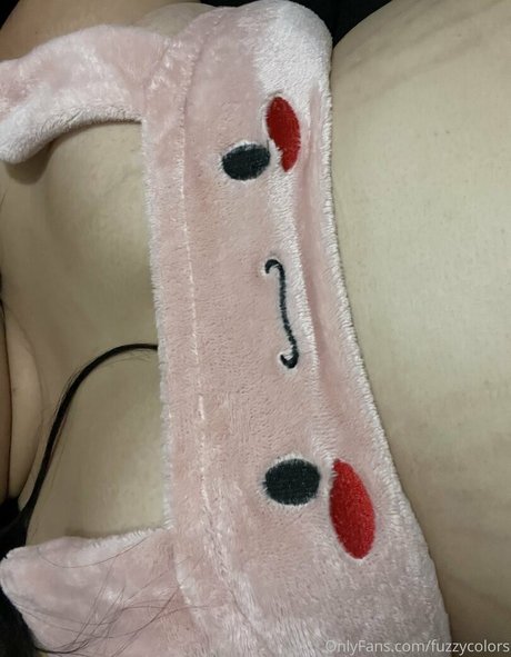 fuzzycolors model xxx pic