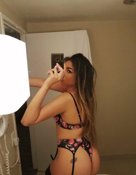 mia morenooo nice star pictures