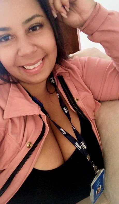 bi anchi00 erotic model picture