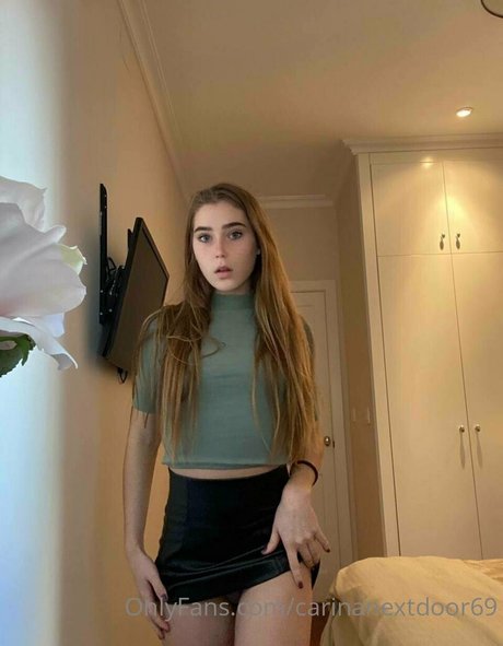 shemale fucks girl onlyfans beautiful naked gallery