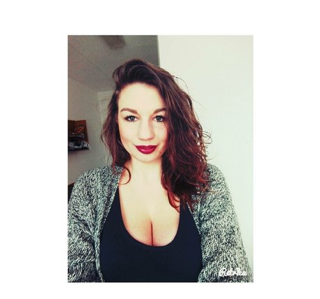 fuzyfruzsina hot pornstar photos