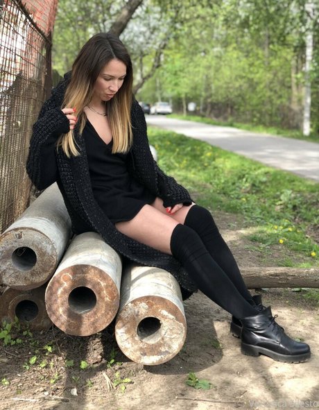 veronicasilesto model sex galleries