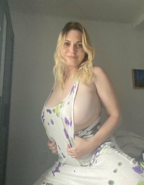 lindsaymariefelton star art pic