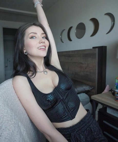 PerfectMonster xxx pornstar pic