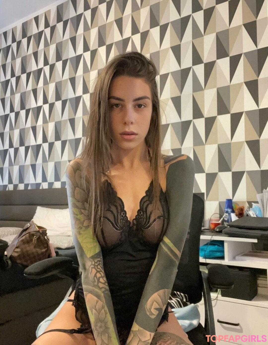 co ra lin exclusive model archive