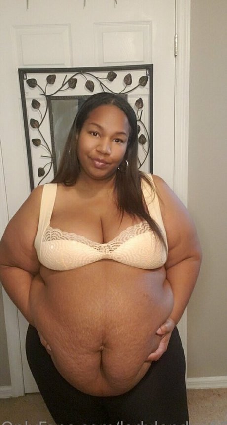 ladylondyn69 model nudes archive