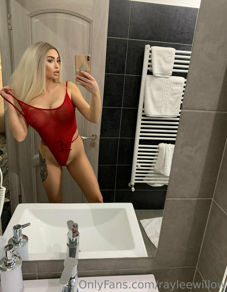rayleewillow star sexy pic