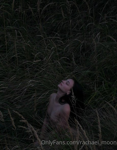 rachael moon model free pic