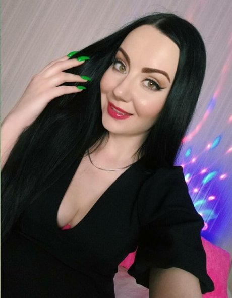 ASMR Kate Lullaby star nice photos
