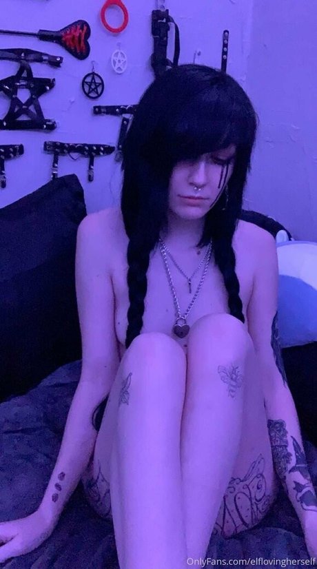 elflovingherself porn model images