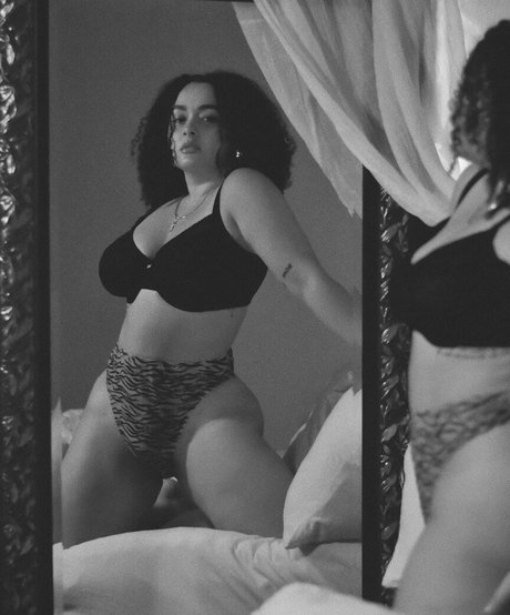 Riana Dejesus model img