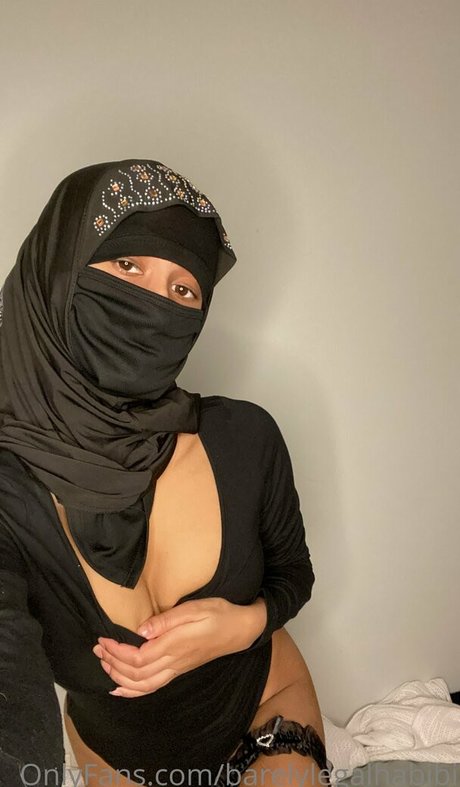 barelylegalhabibi model pretty pics