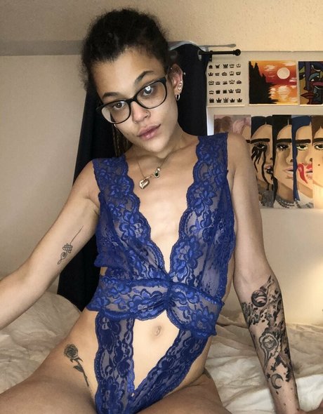 lauryn roes model beautiful picture