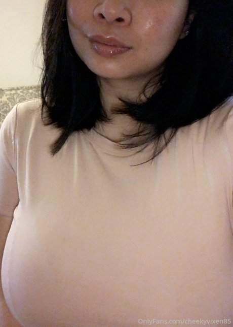 cheekyvixen85 beautiful pornstar pic