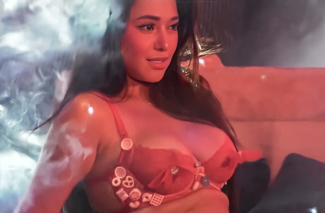 Mycah Sasaki nudes actress picture