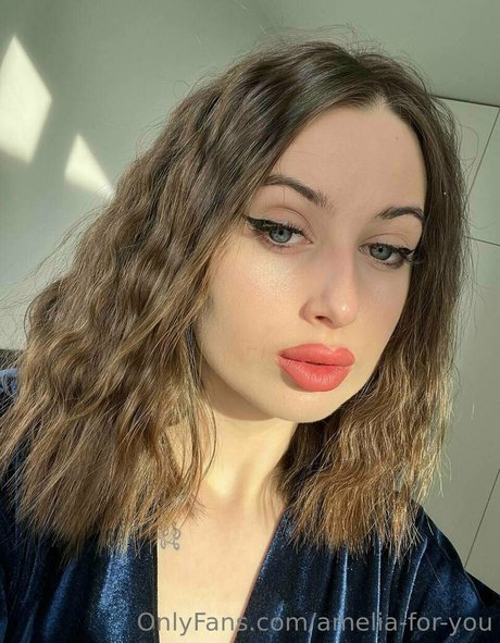 amelia for you model sexy img