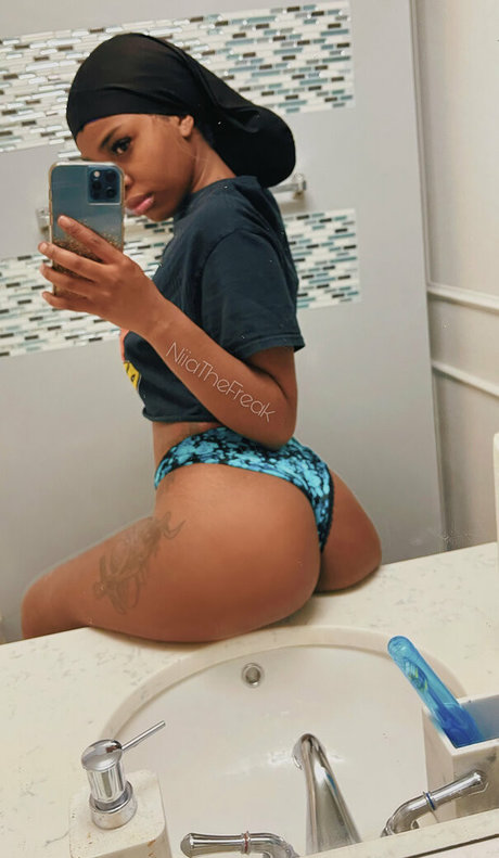 niiathefreak best model gallery