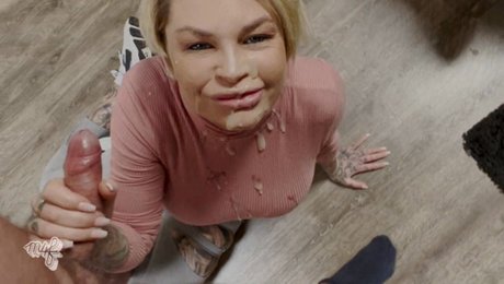 Merry4Fun high quality actress photo