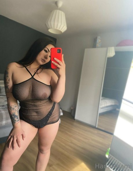 Halfie Hana Noami model sexy pictures