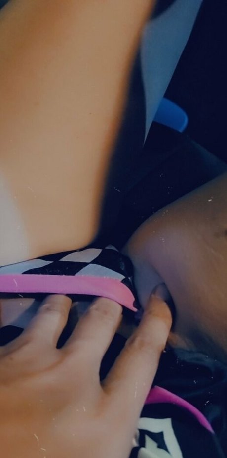 dezerai hd pornstar photos