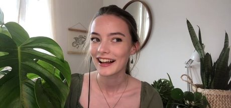 Delicate ASMR nude pornstar picture